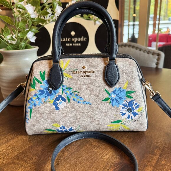 Kate Spade New York Spade Flower Flora Small Dolly Duffle Crossbody Purse - Picture 1 of 8